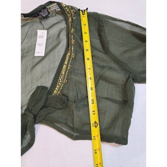 Olive Green Silk Chiffon top, cropped tie front by Magazine Size L New - Picture 13 of 13